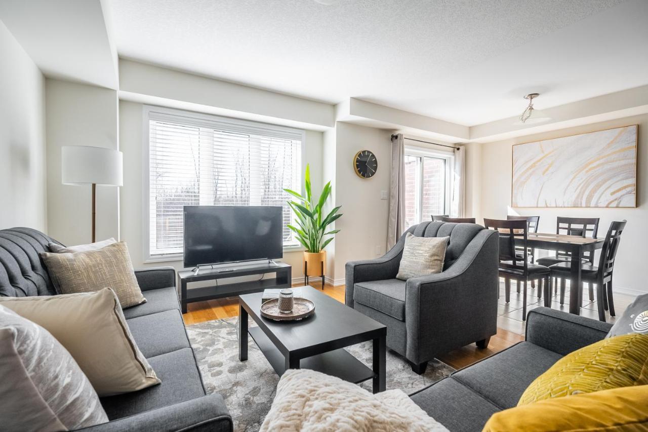 טורולד New 3Br Townhouse, Minutes To Niagara Falls And Brock University By Globalstay מראה חיצוני תמונה
