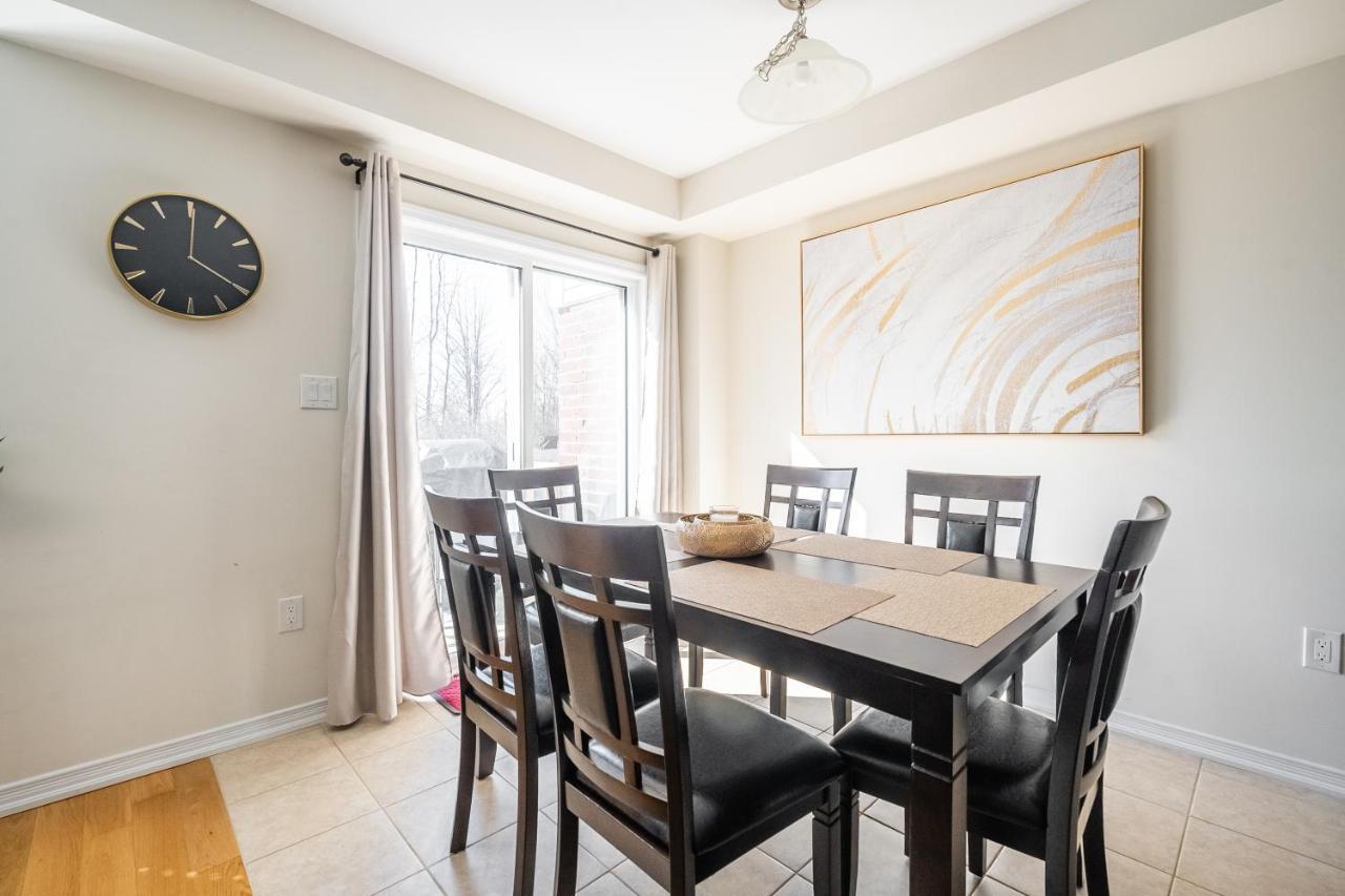 טורולד New 3Br Townhouse, Minutes To Niagara Falls And Brock University By Globalstay מראה חיצוני תמונה