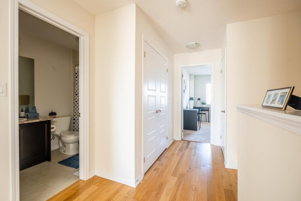 טורולד New 3Br Townhouse, Minutes To Niagara Falls And Brock University By Globalstay מראה חיצוני תמונה