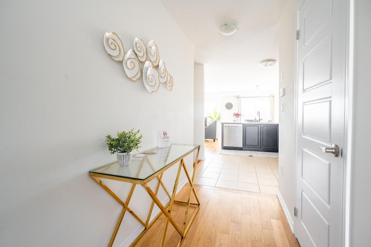 טורולד New 3Br Townhouse, Minutes To Niagara Falls And Brock University By Globalstay מראה חיצוני תמונה
