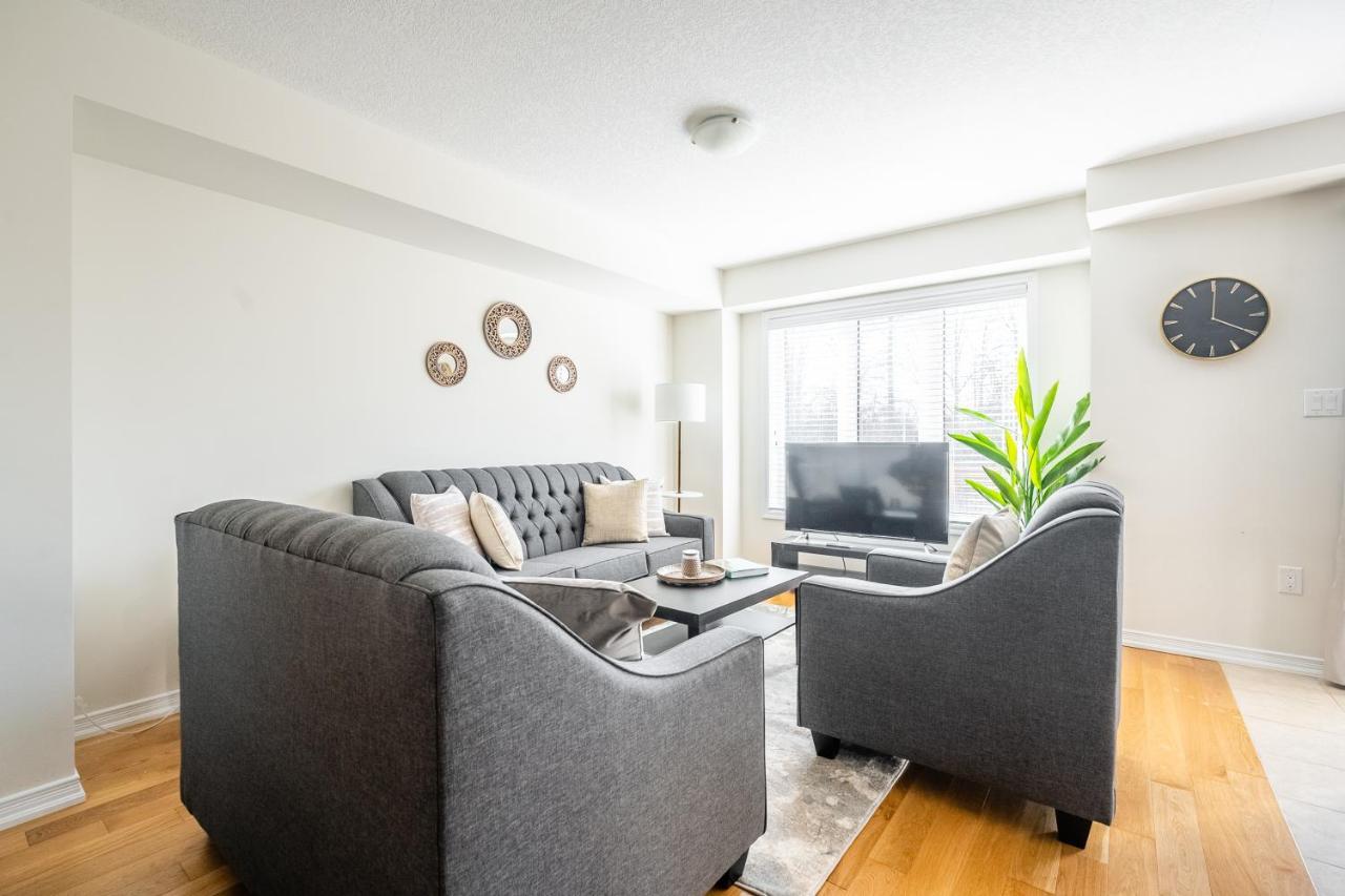 טורולד New 3Br Townhouse, Minutes To Niagara Falls And Brock University By Globalstay מראה חיצוני תמונה
