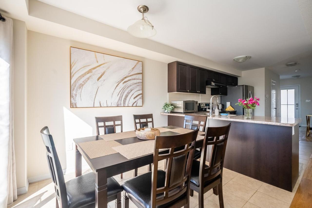 טורולד New 3Br Townhouse, Minutes To Niagara Falls And Brock University By Globalstay מראה חיצוני תמונה